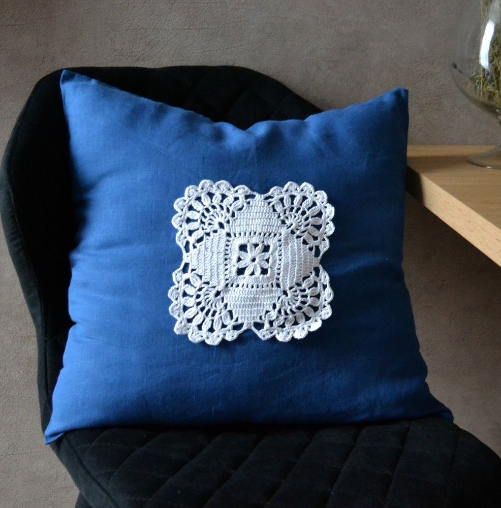 Наволочка декоративна Beik-Morandi синя з мереживом фото