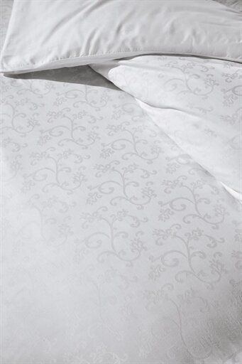Постельное белье Victoria Deluxe Jacquard Sateen RIMMA белый фото